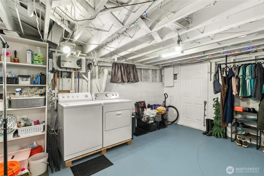 808 Thornton Street Aberdeen, WA 98520