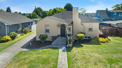 808 Thornton Street