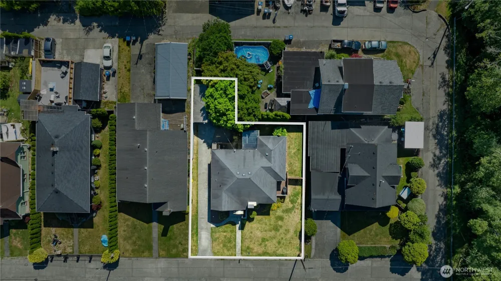 808 Thornton Street Aberdeen, WA 98520
