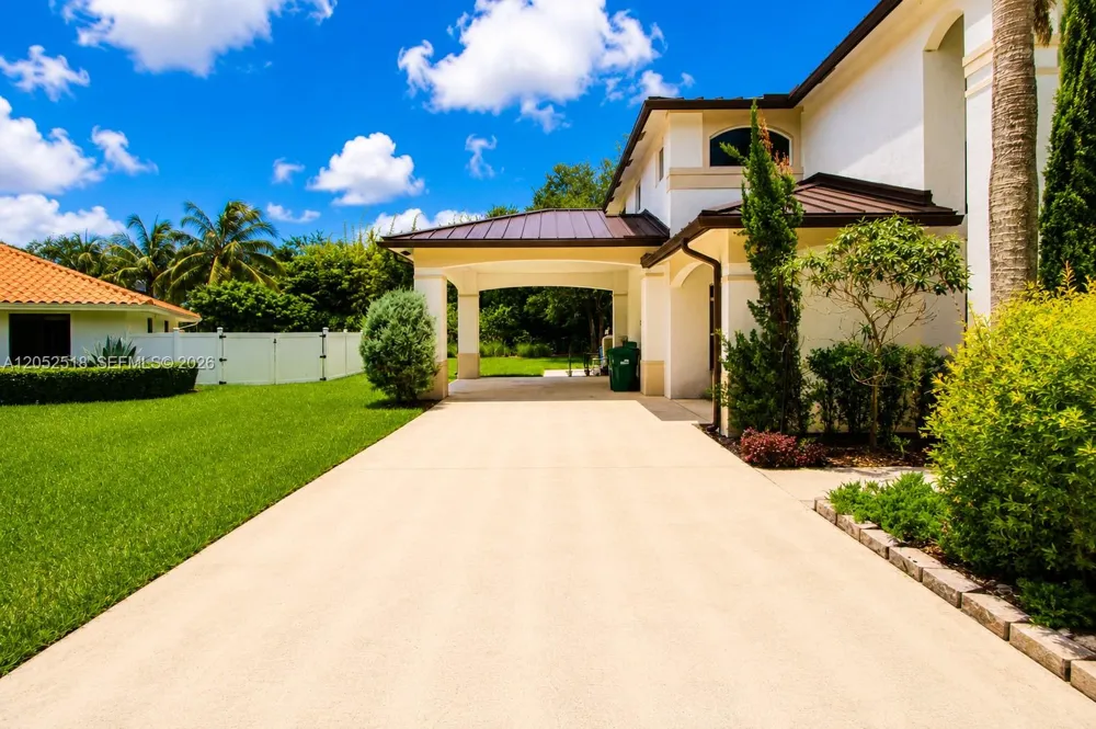 17376 SW 266th Ter Homestead, FL 33031