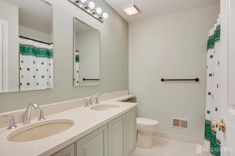 11 Lafayette Drive South Brunswick, NJ 08824