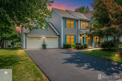 11 Lafayette Drive