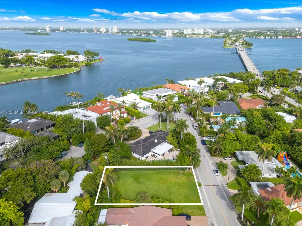 1310 95th St Bay Harbor Islands, FL 33154