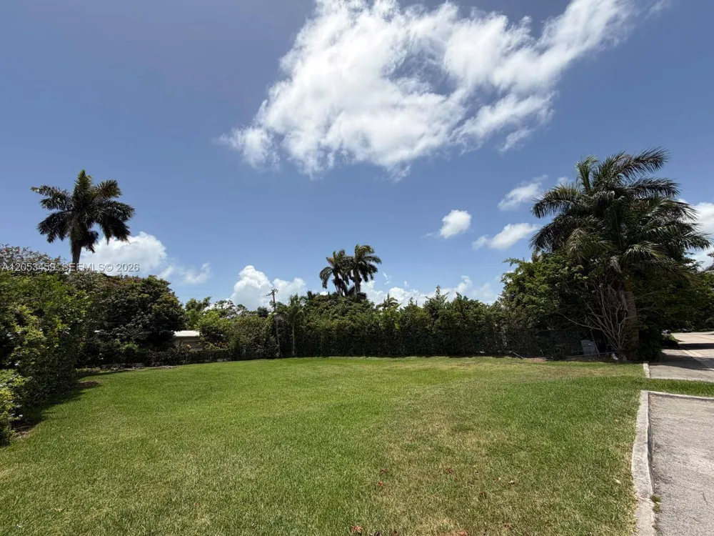 1310 95th St Bay Harbor Islands, FL 33154