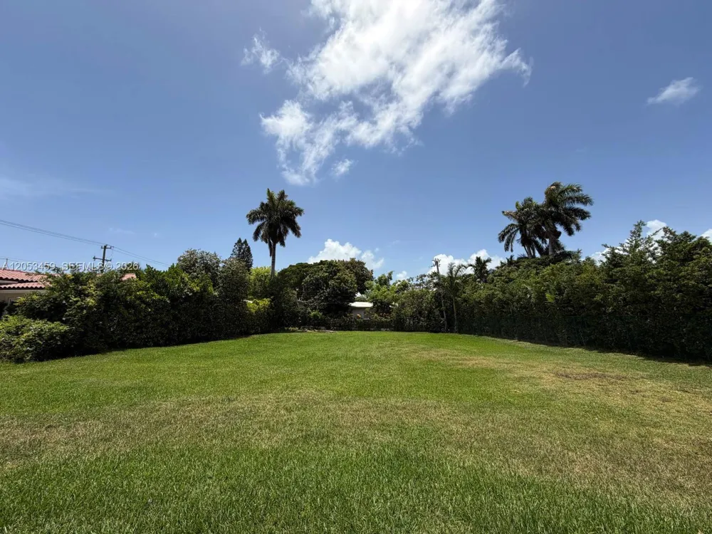 1310 95th St Bay Harbor Islands, FL 33154