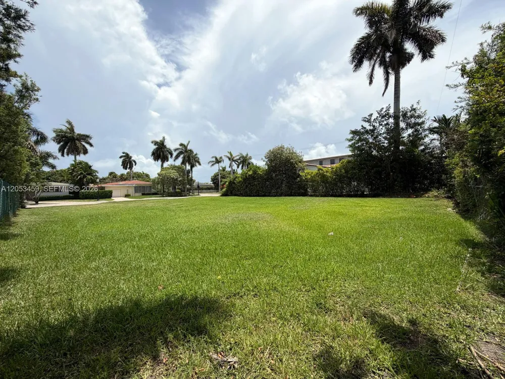 1310 95th St Bay Harbor Islands, FL 33154