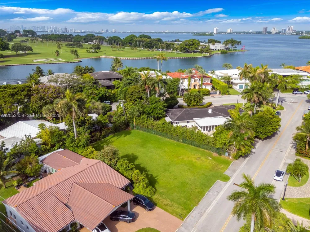 1310 95th St Bay Harbor Islands, FL 33154