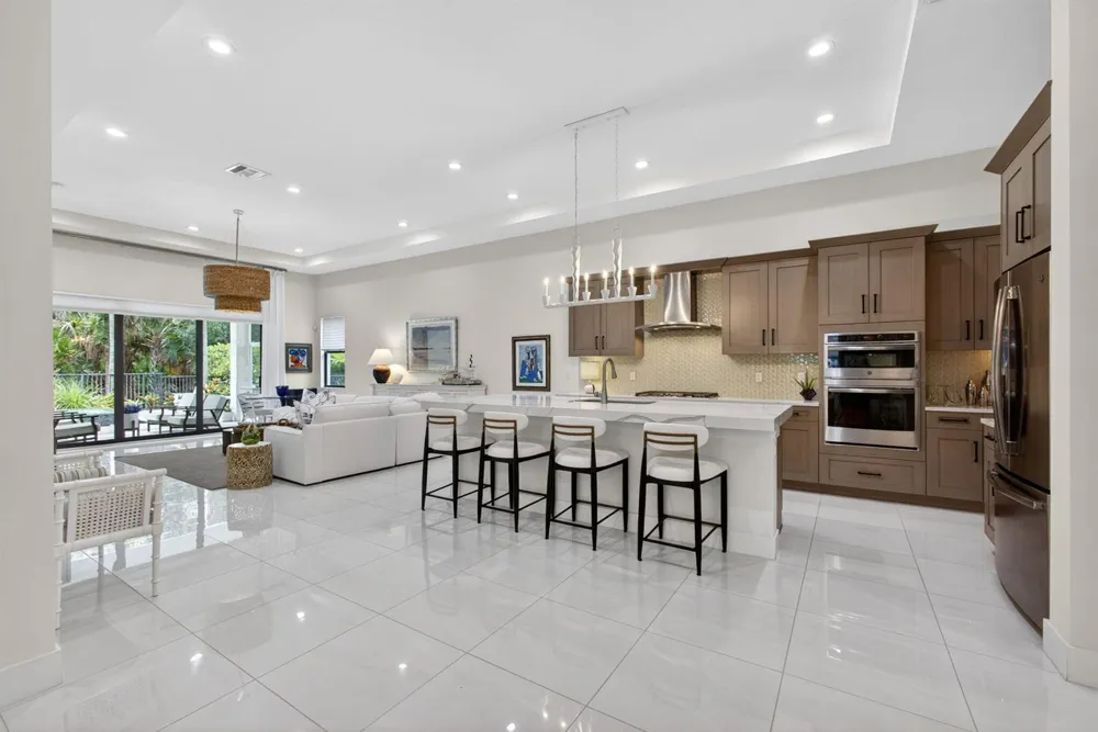 5606 Delacroix Terrace Palm Beach Gardens, FL 33418
