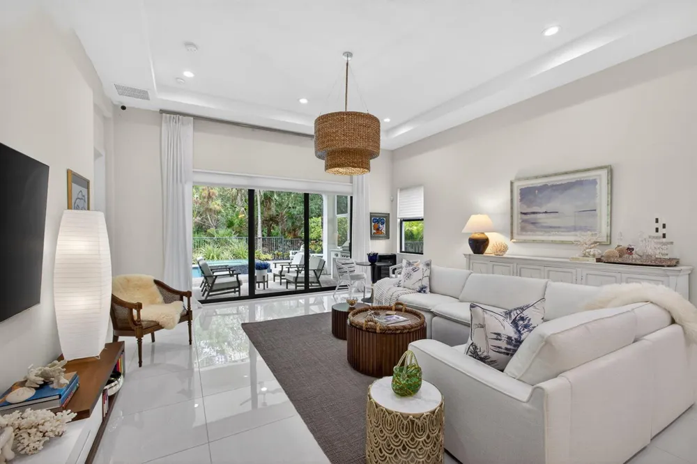 5606 Delacroix Terrace Palm Beach Gardens, FL 33418