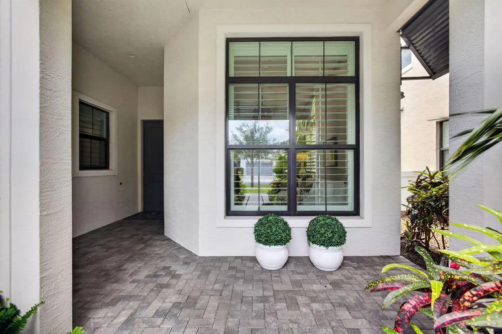 5606 Delacroix Terrace Palm Beach Gardens, FL 33418