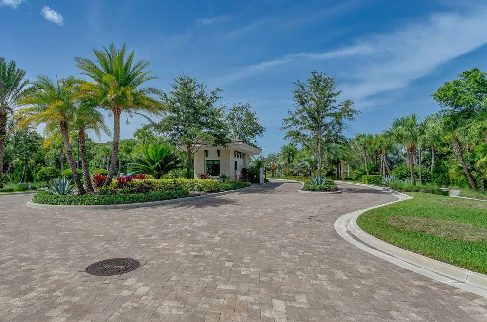 5606 Delacroix Terrace Palm Beach Gardens, FL 33418