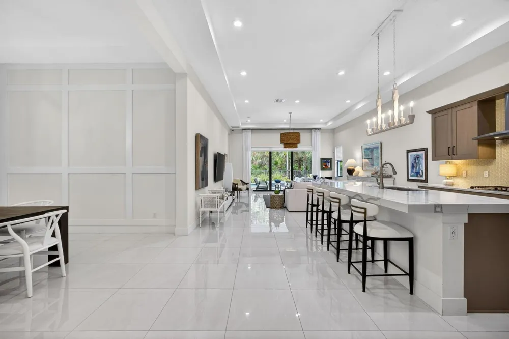 5606 Delacroix Terrace Palm Beach Gardens, FL 33418