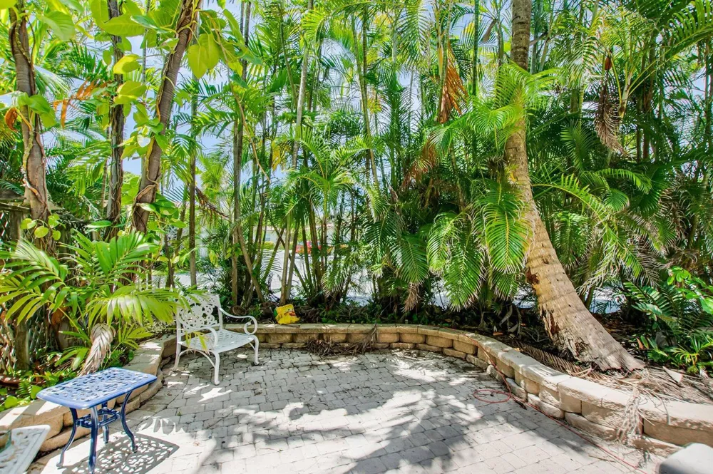 1222 Hillsboro Mile #11 Hillsboro Beach, FL 33062