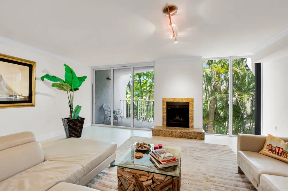 1222 Hillsboro Mile #11 Hillsboro Beach, FL 33062