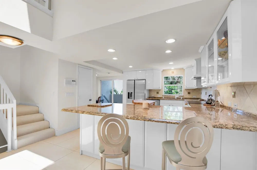 1222 Hillsboro Mile #11 Hillsboro Beach, FL 33062