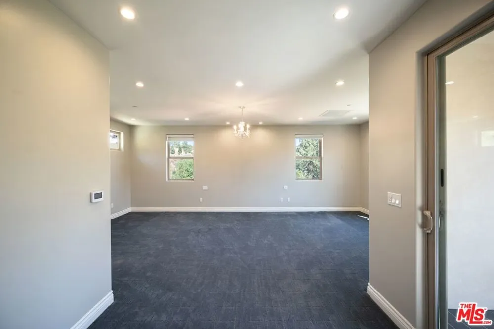 47 Buckskin Road Bell Canyon, CA 91307