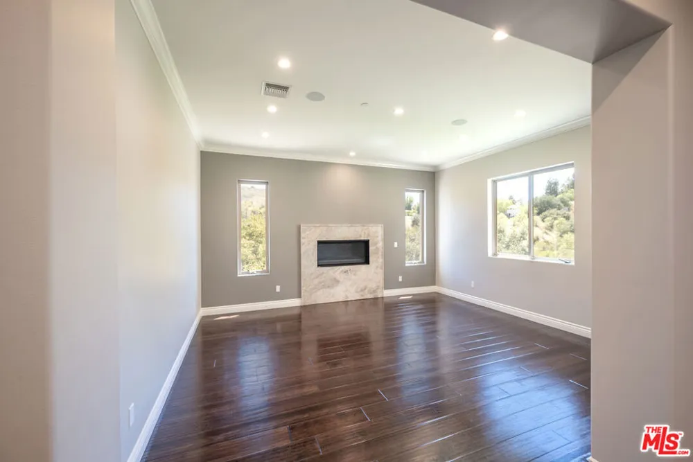 47 Buckskin Road Bell Canyon, CA 91307