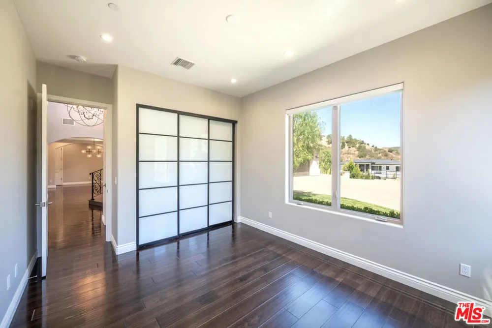 47 Buckskin Road Bell Canyon, CA 91307