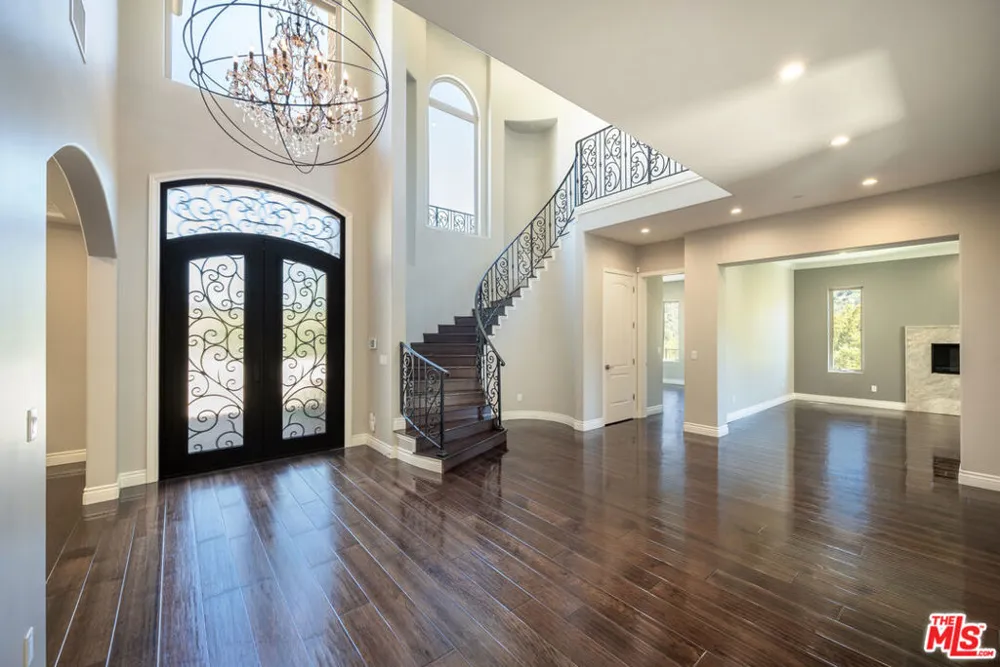 47 Buckskin Road Bell Canyon, CA 91307