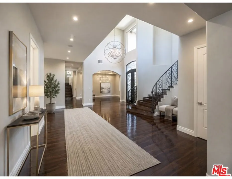 47 Buckskin Road Bell Canyon, CA 91307