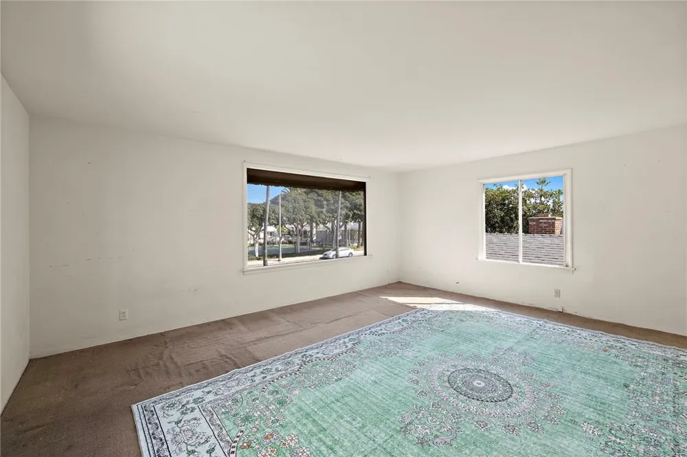 3709 W Balboa Newport Beach, CA 92663