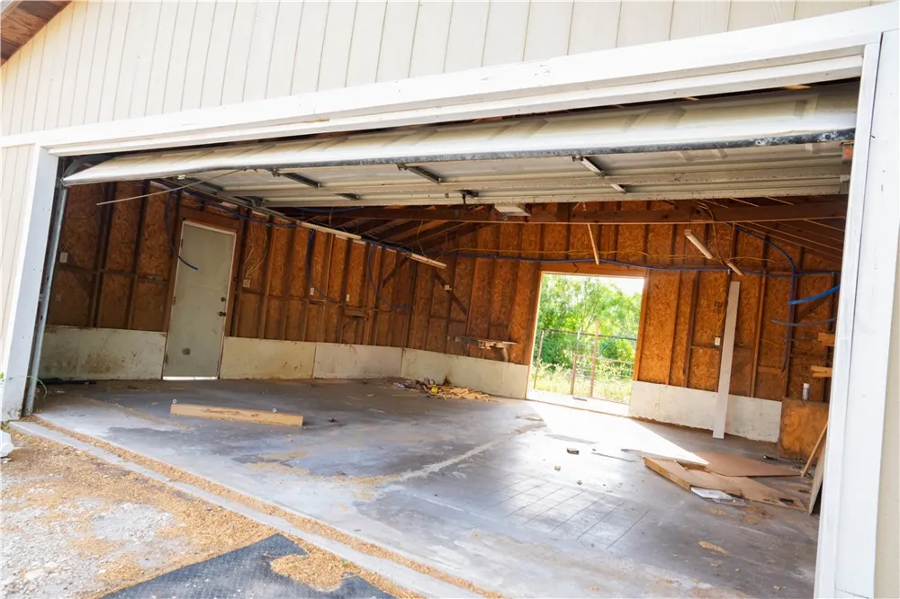 132 Quail Run Calliham, TX 78007