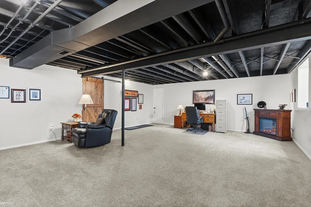 916 Spirea Drive Marion Township, MI 48843
