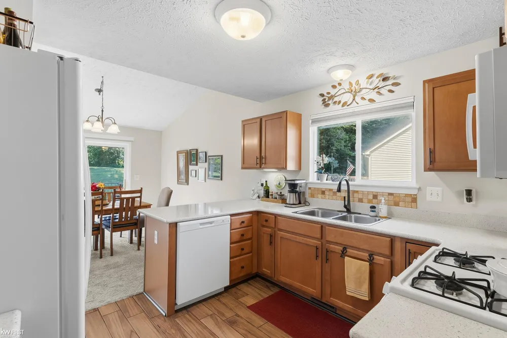 916 Spirea Drive Marion Township, MI 48843