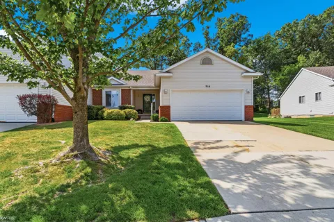916 Spirea Drive