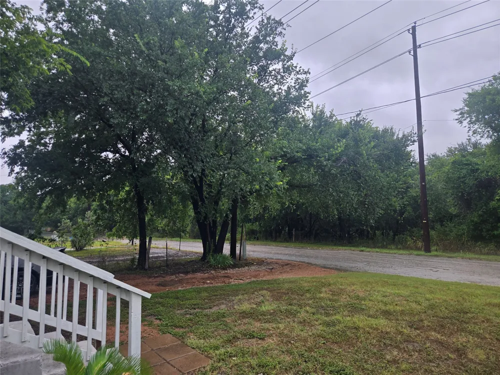 1104 Hackberry Street Lampasas, TX 76550