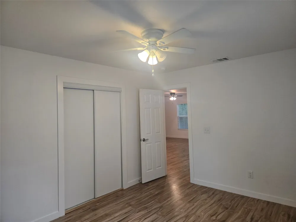 1104 Hackberry Street Lampasas, TX 76550