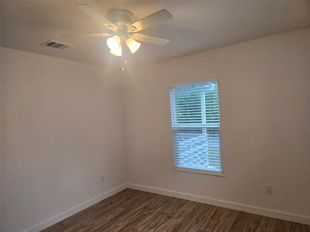 1104 Hackberry Street Lampasas, TX 76550