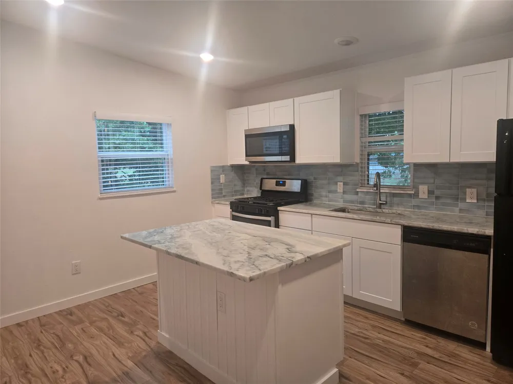1104 Hackberry Street Lampasas, TX 76550