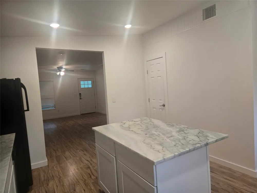 1104 Hackberry Street Lampasas, TX 76550