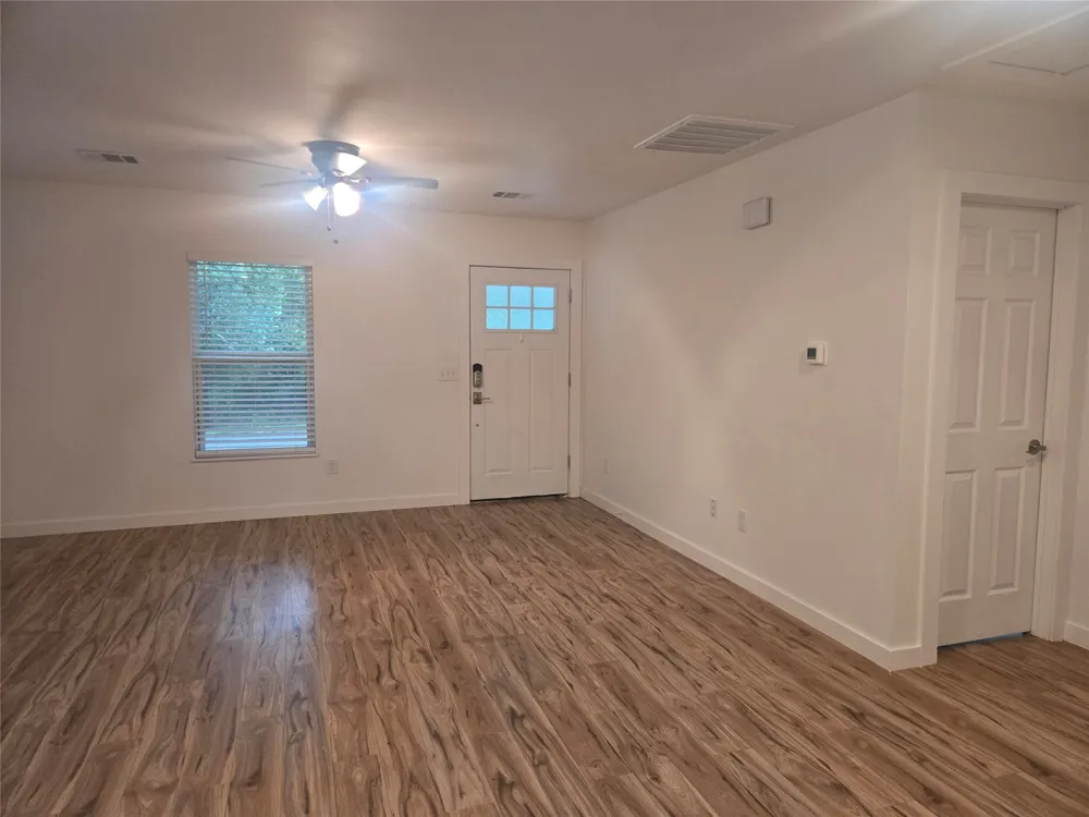 1104 Hackberry Street Lampasas, TX 76550