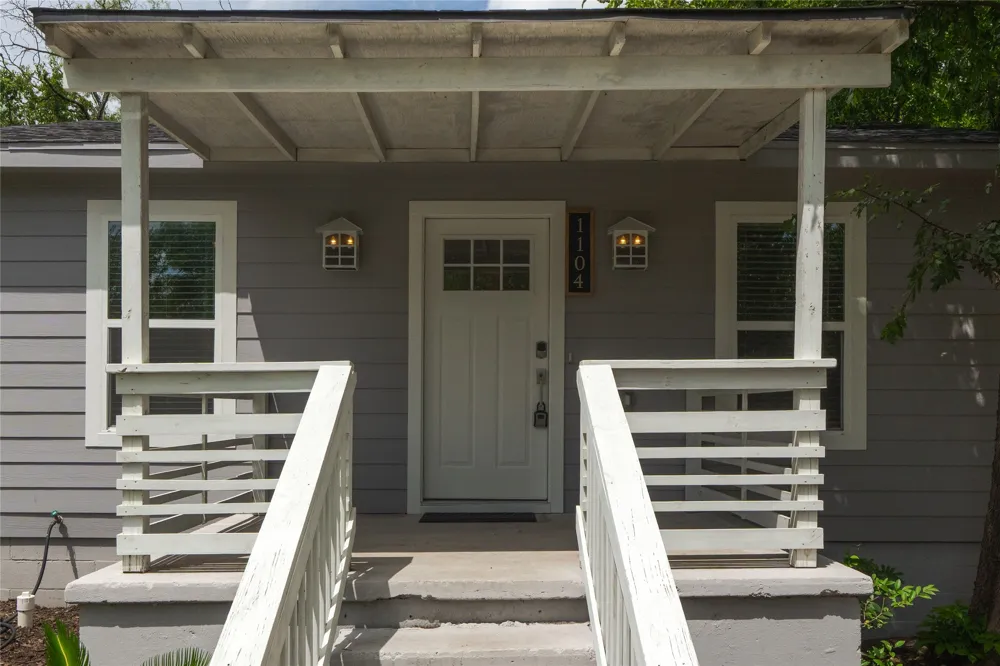 1104 Hackberry Street Lampasas, TX 76550