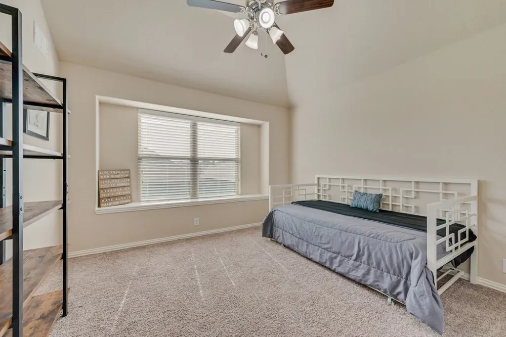 102 Cimmaron Court Alvarado, TX 76009
