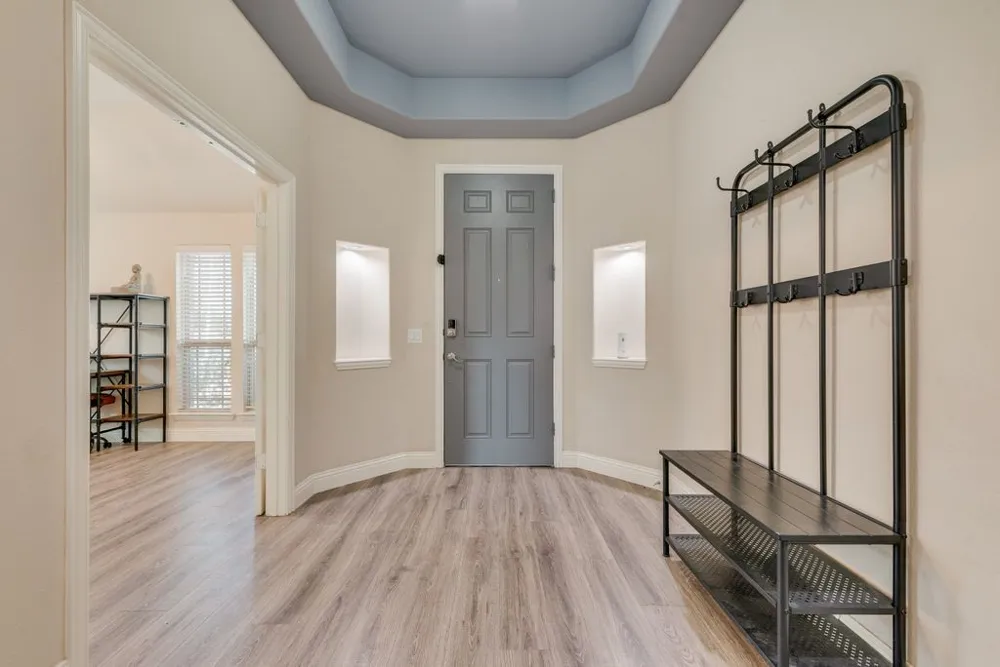 102 Cimmaron Court Alvarado, TX 76009