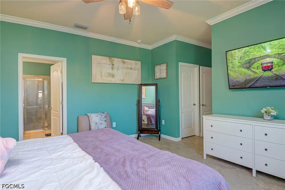 E Hampton Circle Alva, FL 33920