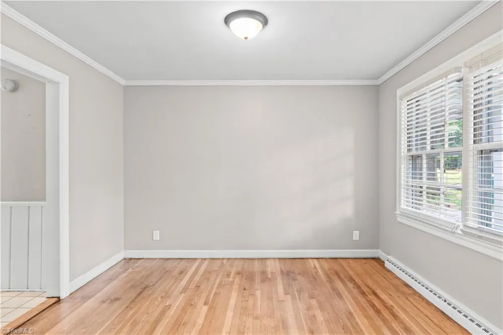 6645 Springfield Drive Clemmons, NC 27012
