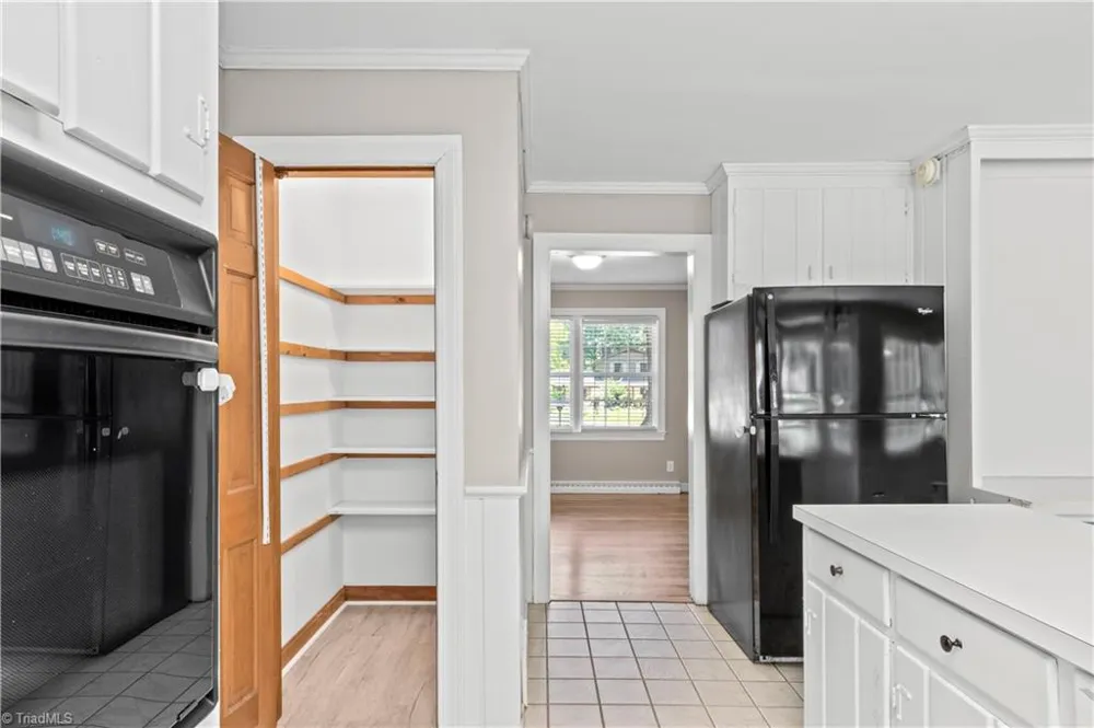 6645 Springfield Drive Clemmons, NC 27012