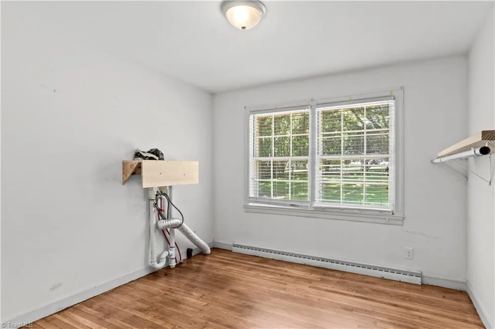 6645 Springfield Drive Clemmons, NC 27012