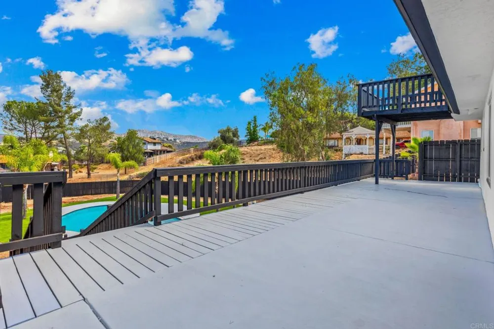 16333 Oak Springs Drive Ramona, CA 92065