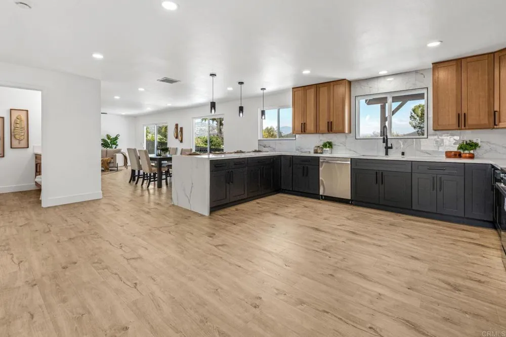 16333 Oak Springs Drive Ramona, CA 92065