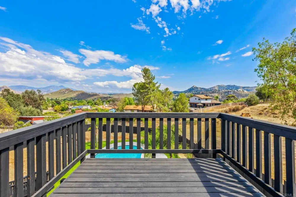 16333 Oak Springs Drive Ramona, CA 92065