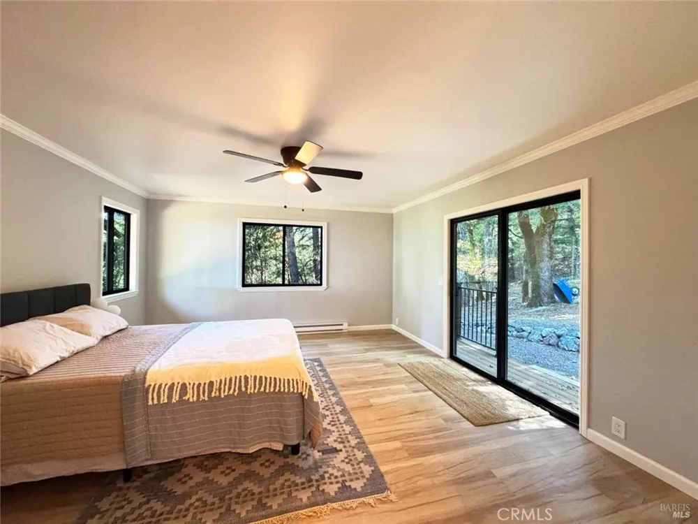 5800 Spyrock Road Laytonville, CA 95454
