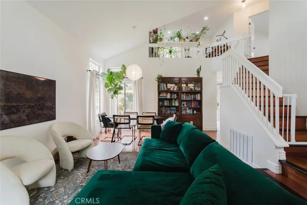 30459 Jasmine Valley Drive Canyon Country, CA 91387