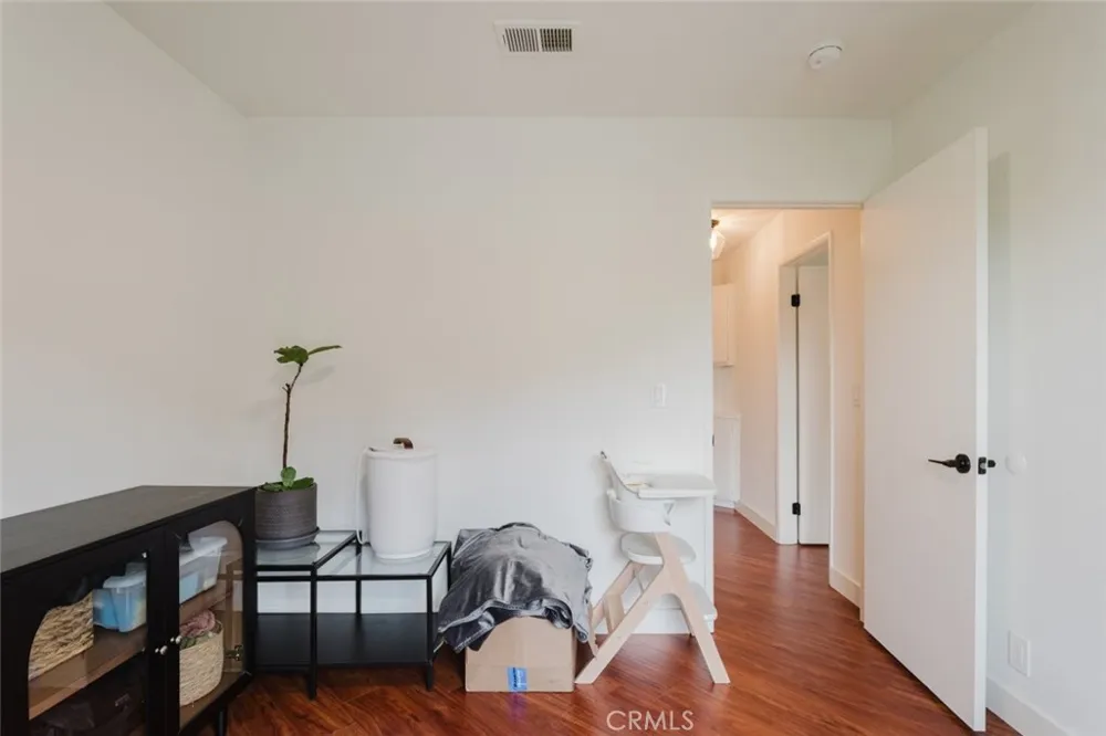 30459 Jasmine Valley Drive Canyon Country, CA 91387