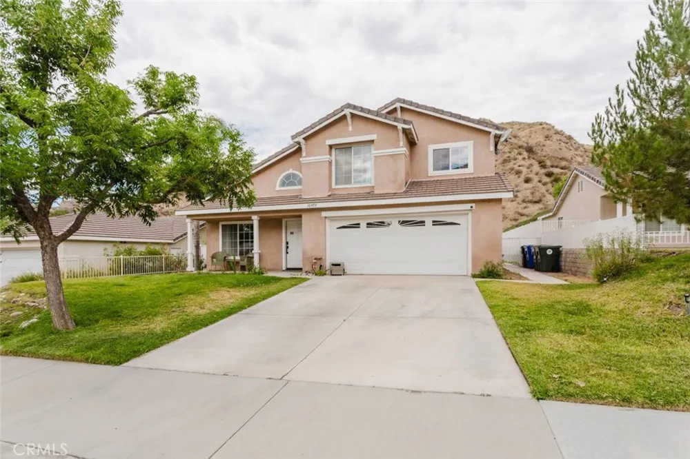 30459 Jasmine Valley Drive Canyon Country, CA 91387