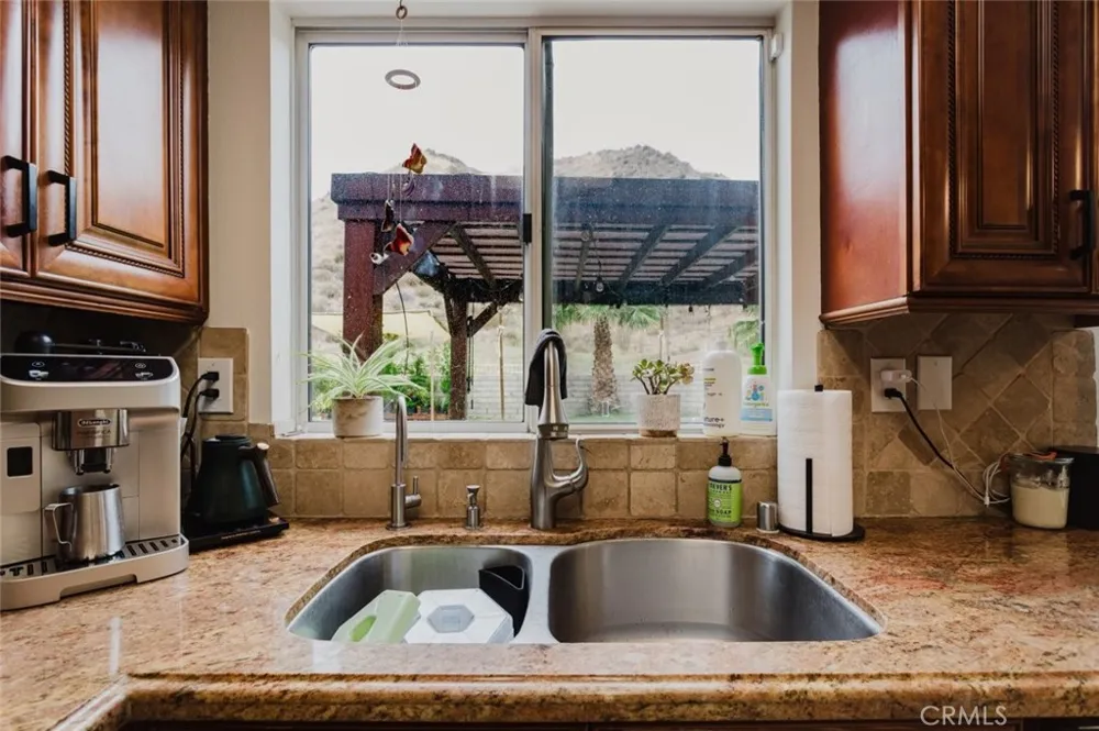 30459 Jasmine Valley Drive Canyon Country, CA 91387